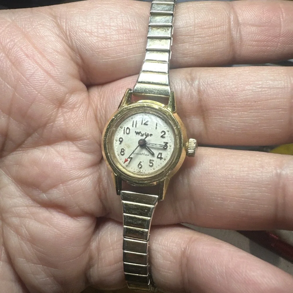 Works Vtg Wyler Incaflex Watch Women 21mm Gold Swiss Stretch Band Manual Wind 7